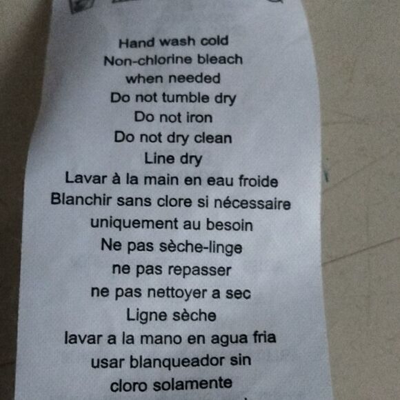 New Without tags. "bikini Lab" woman's bikini top - Picture 9 of 9